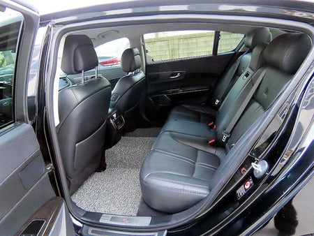 Kia K9 — photo 06
