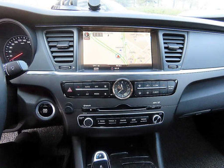 Kia K9 — photo 14