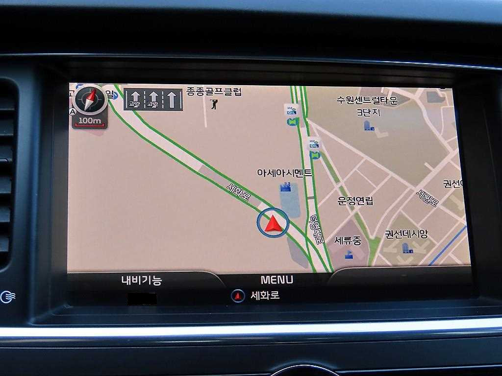 Kia K9 — photo 15
