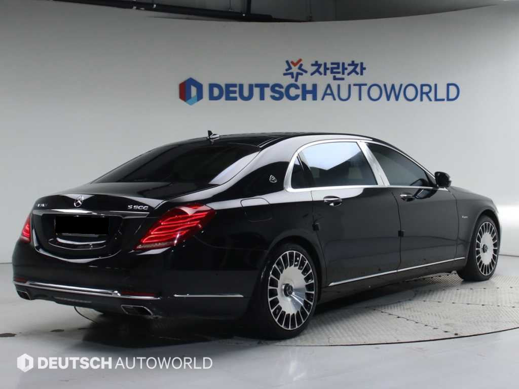 Mercedes-Benz S-Class — photo 02