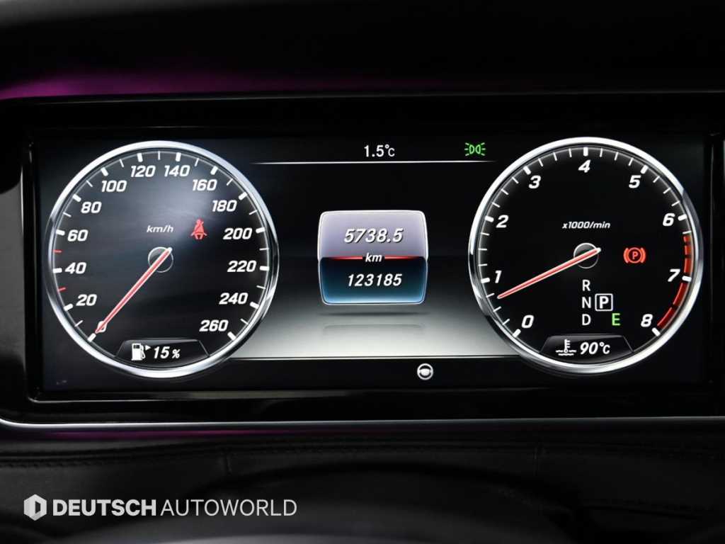 Mercedes-Benz S-Class — photo 08