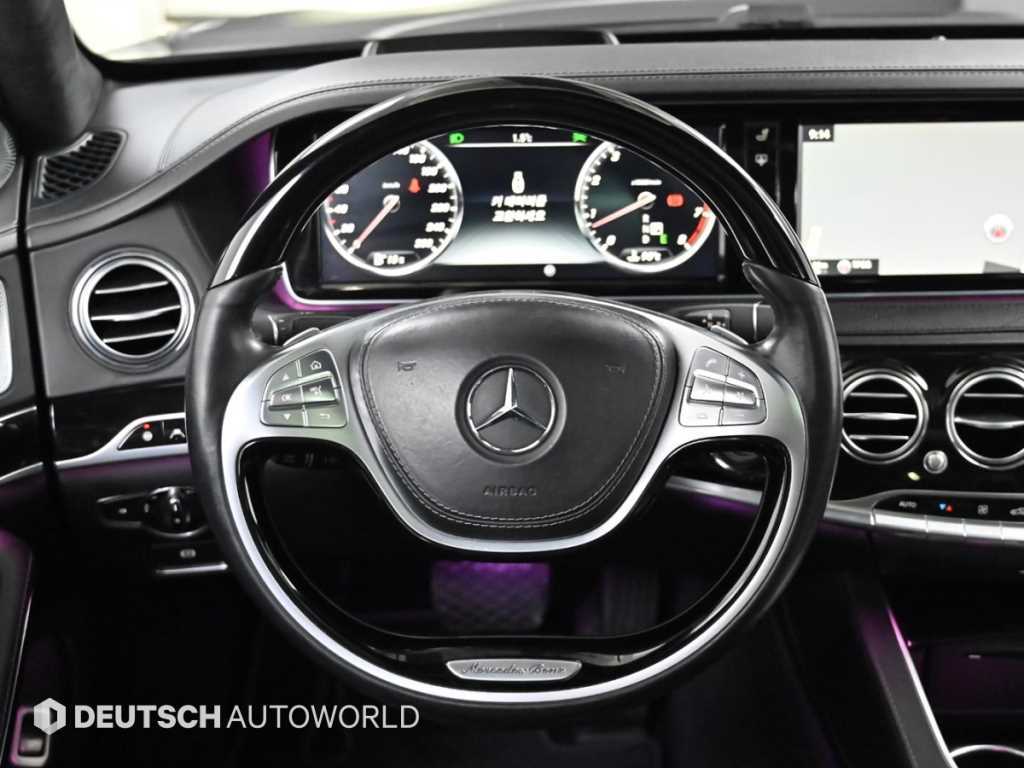 Mercedes-Benz S-Class — photo 13