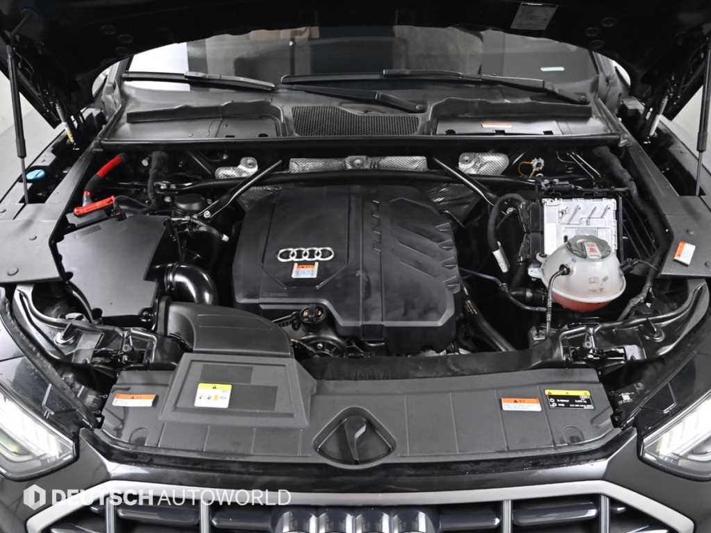 Audi Q5 — photo 06