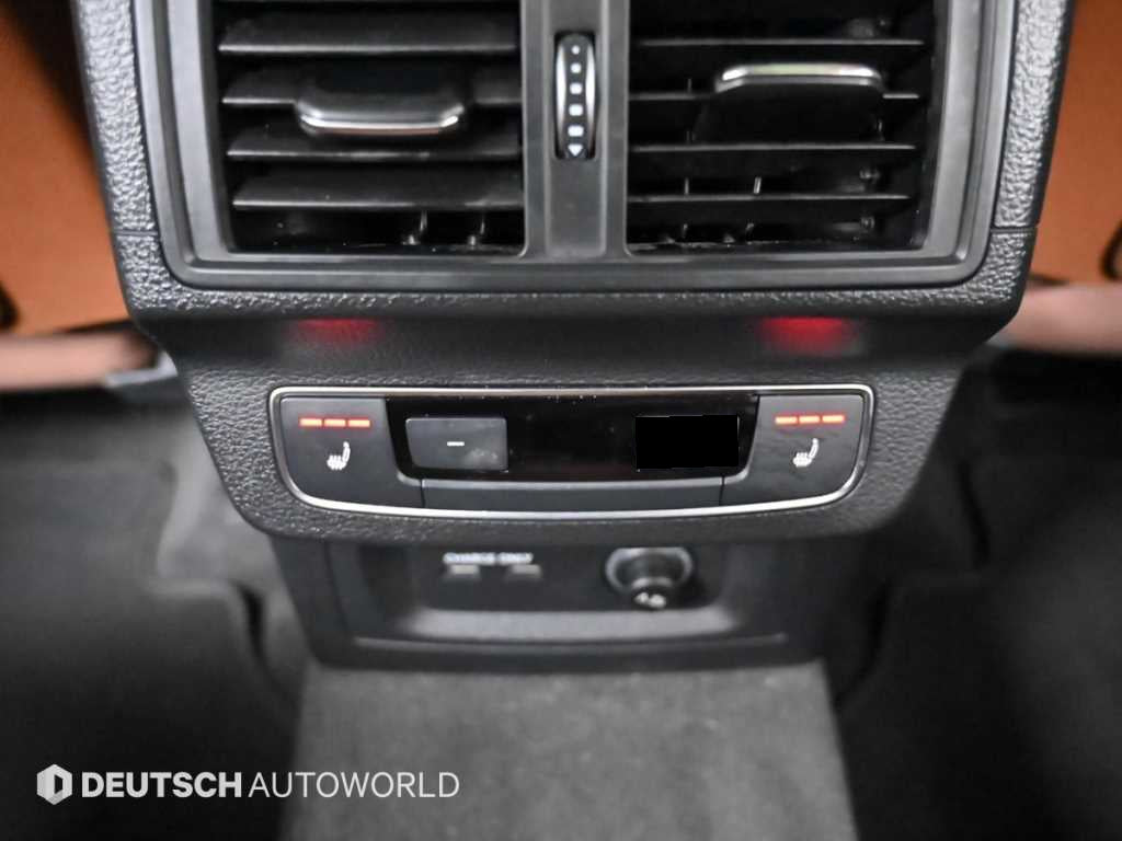 Audi Q5 — photo 16