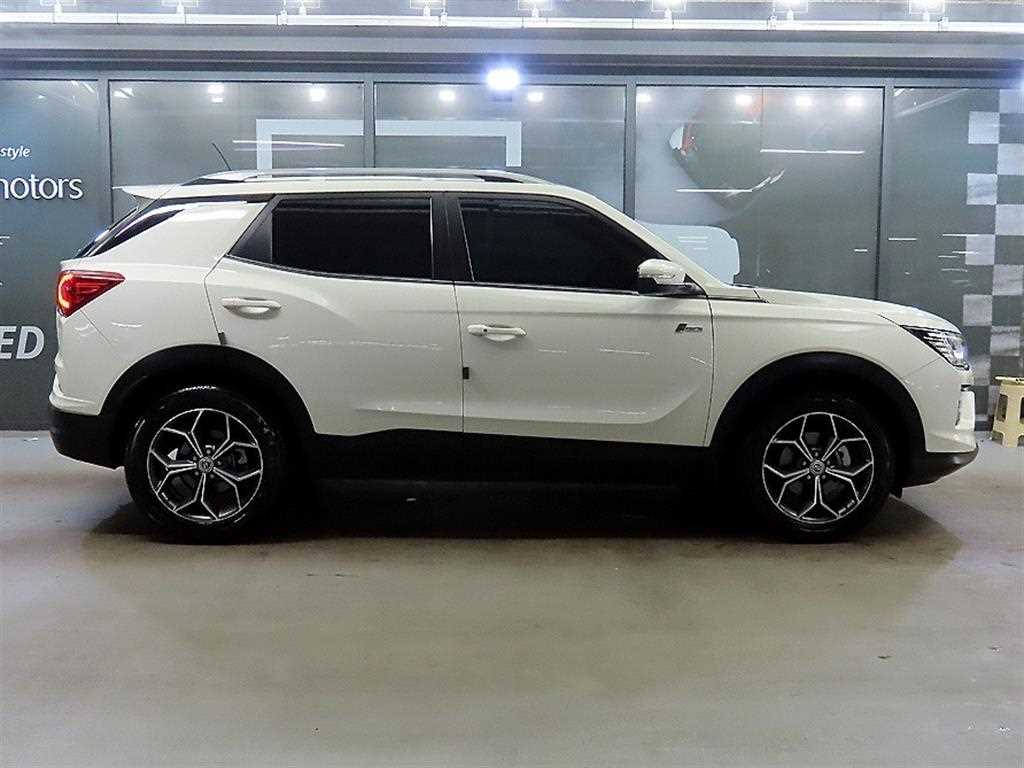KGM KORANDO — photo 03
