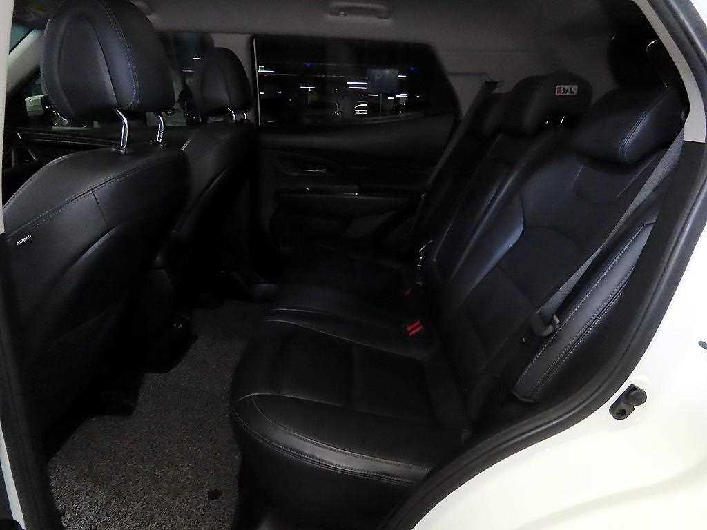 KGM KORANDO — photo 07