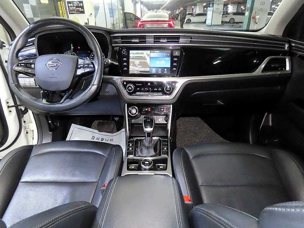 KGM KORANDO — photo 10