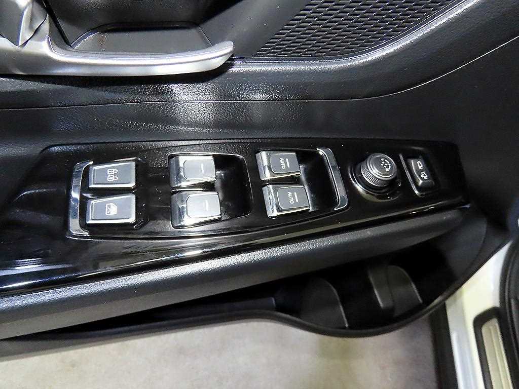 KGM KORANDO — photo 13