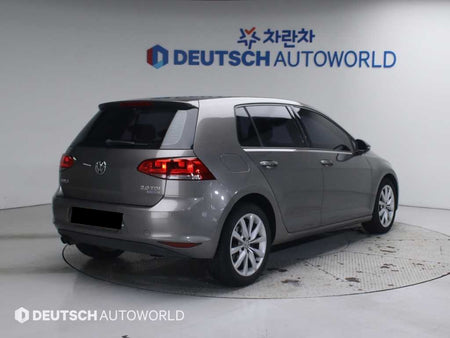 Volkswagen Golf — photo 02