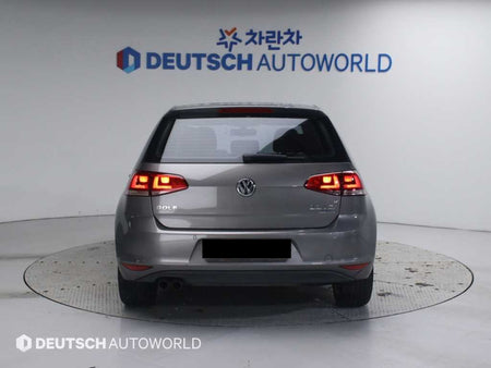 Volkswagen Golf — photo 04