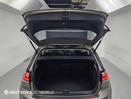 Volkswagen Golf — photo 20
