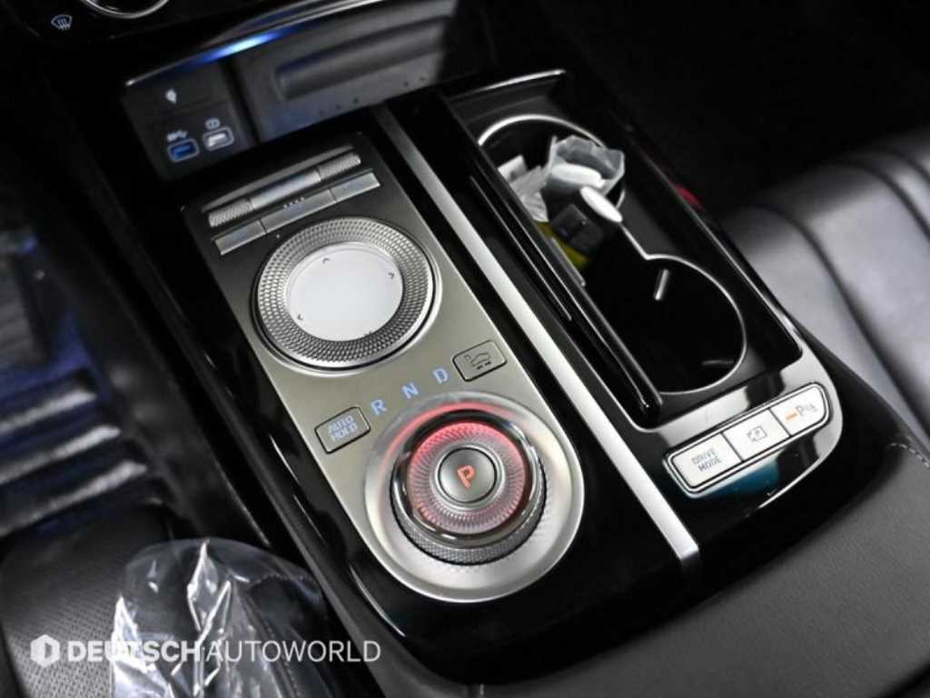 Genesis G80 — photo 09
