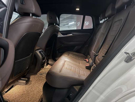 BMW X4 — photo 08