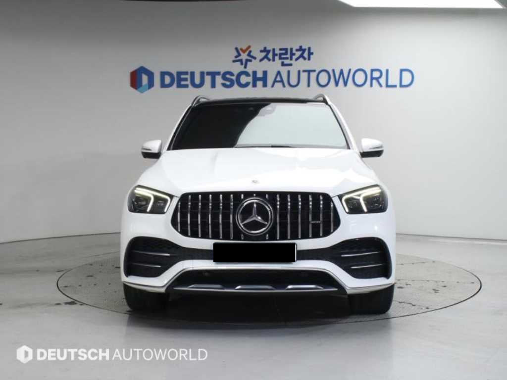 Mercedes-Benz GLE-Class — photo 03