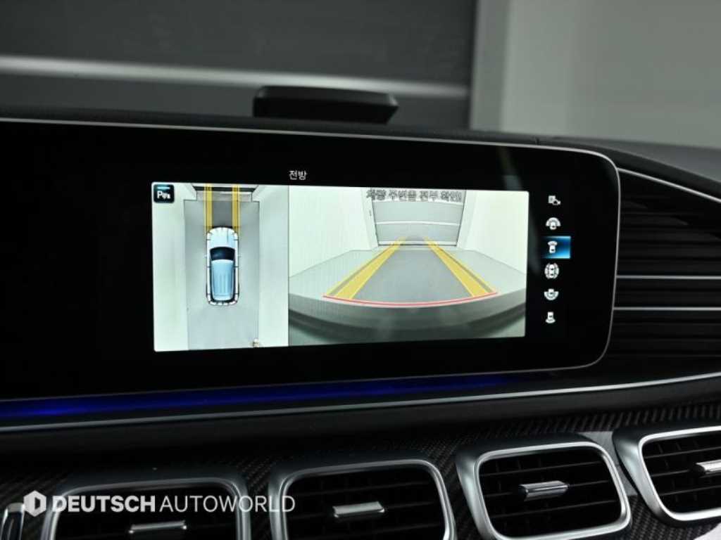 Mercedes-Benz GLE-Class — photo 15