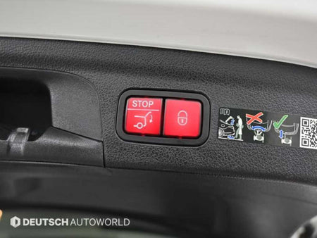 Mercedes-Benz GLE-Class — photo 20
