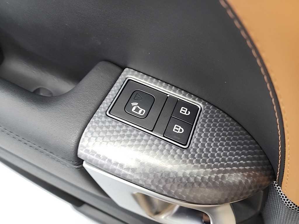 Land Rover Range Rover Sport — photo 14
