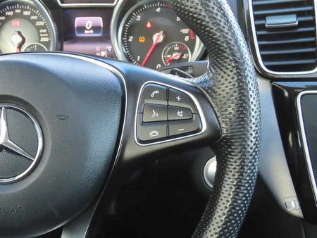 Mercedes-Benz GLE-Class — photo 13