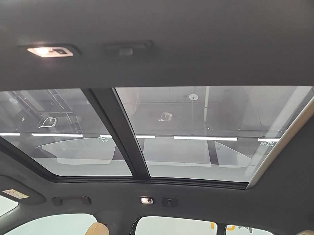 Volvo XC40 — photo 13