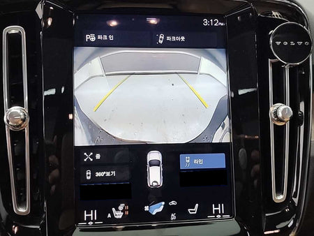 Volvo XC40 — photo 15