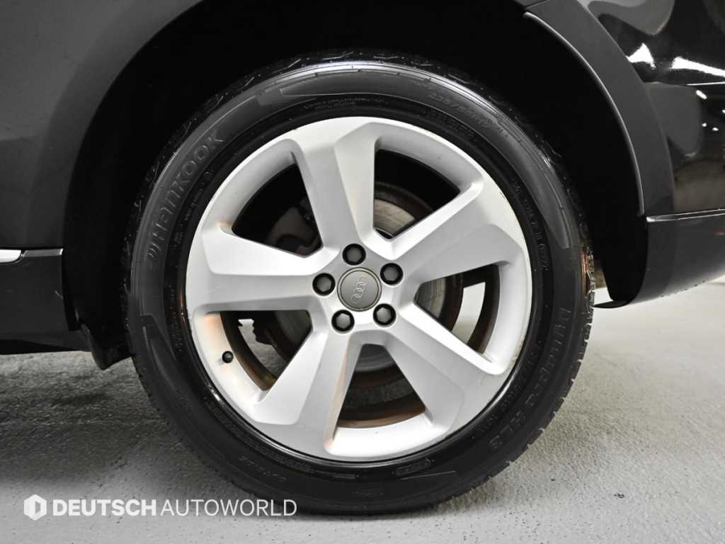 Audi Q5 — photo 05