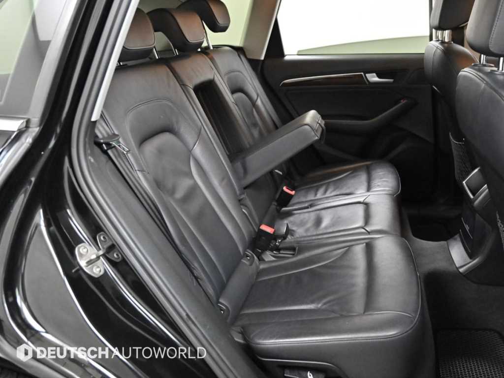 Audi Q5 — photo 12