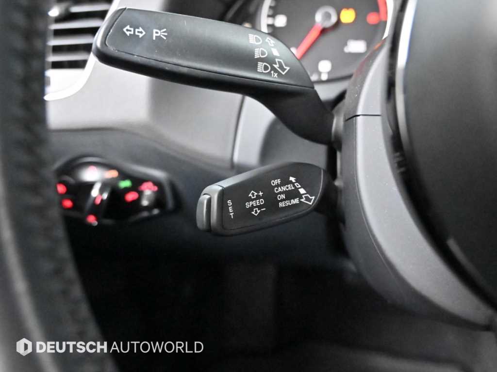 Audi Q5 — photo 18