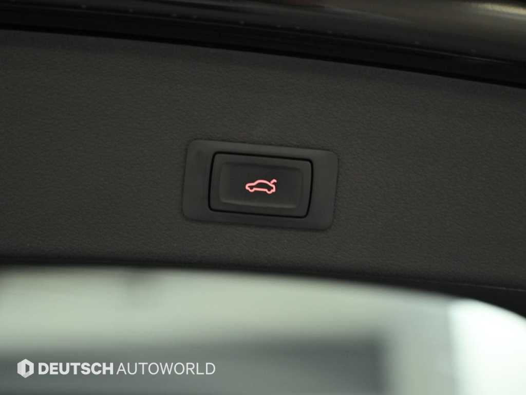 Audi Q5 — photo 20