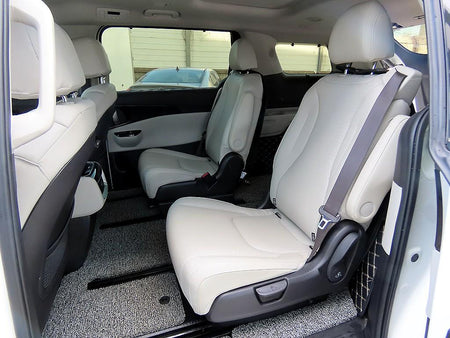Kia Carnival — photo 06