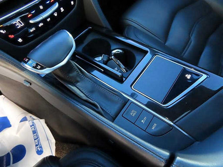 Cadillac CT6 — photo 10