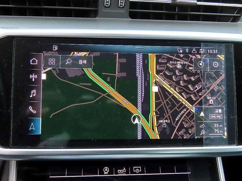 Audi A6 — photo 14