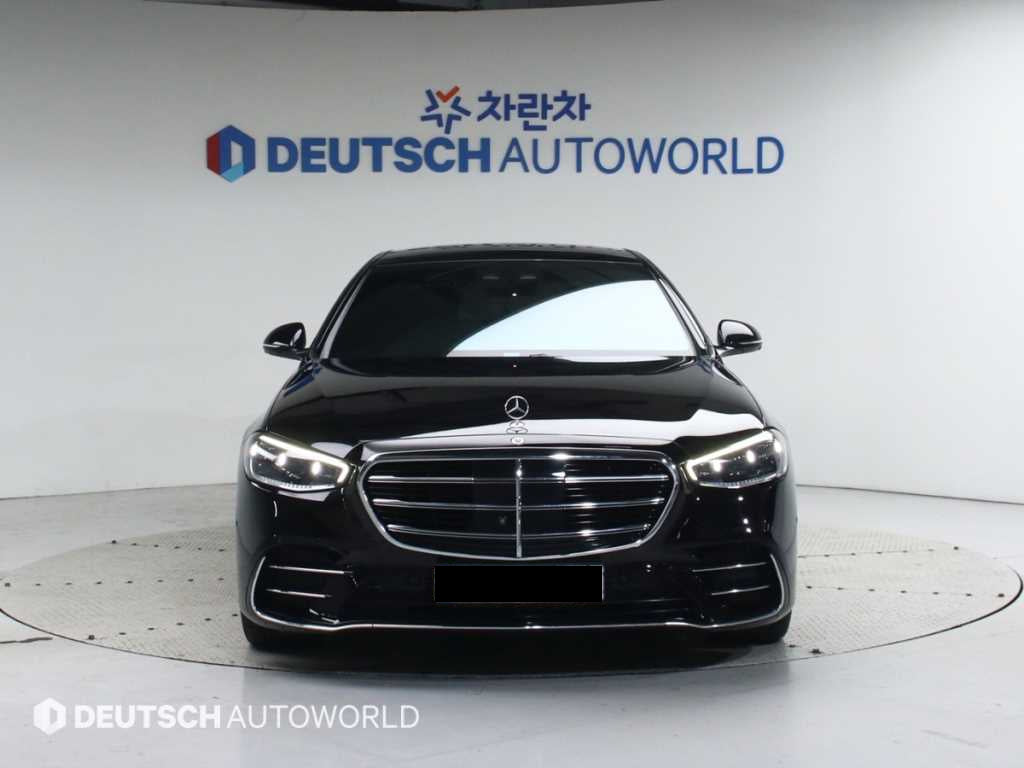 Mercedes-Benz S-Class — photo 03