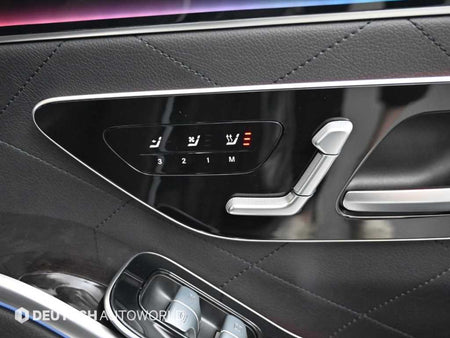 Mercedes-Benz S-Class — photo 16