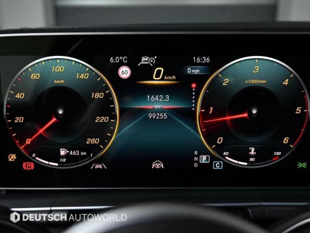 Mercedes-Benz GLE-Class — photo 08