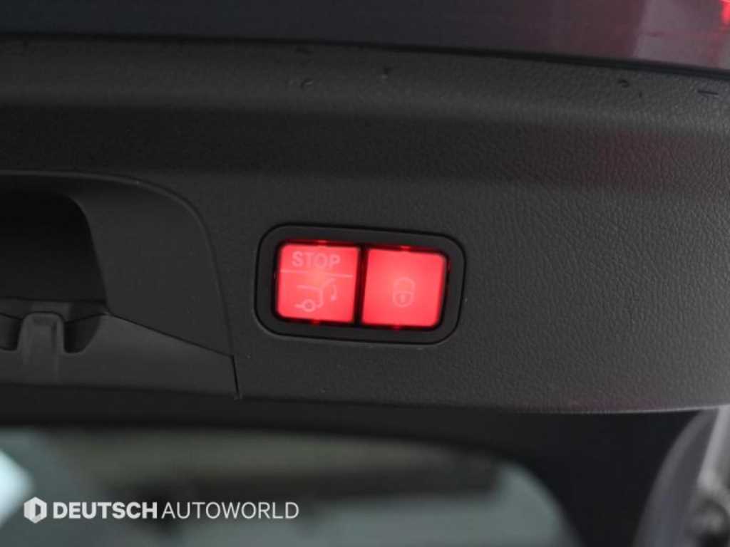Mercedes-Benz GLE-Class — photo 20