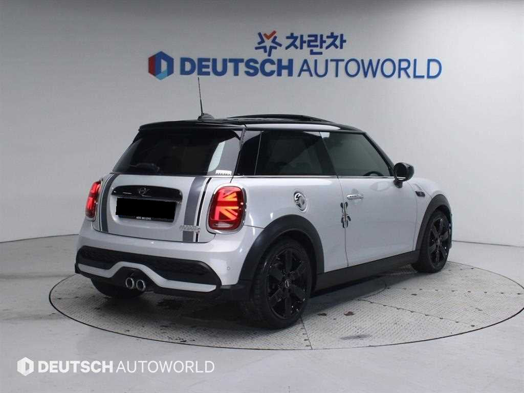 Mini Cooper — photo 02