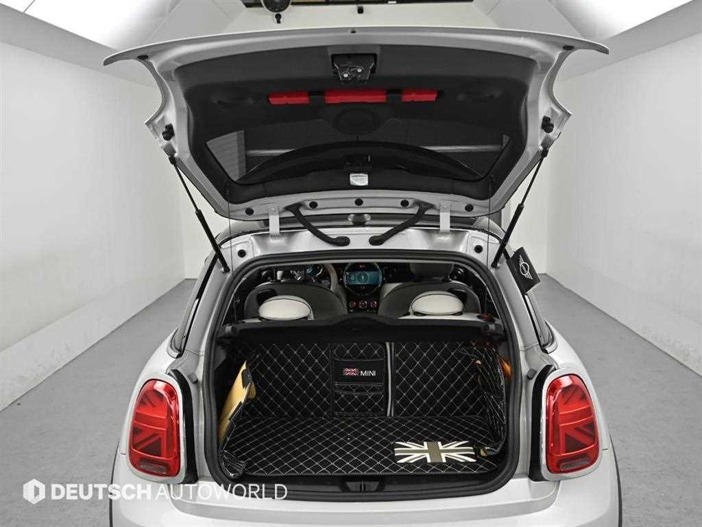 Mini Cooper — photo 20