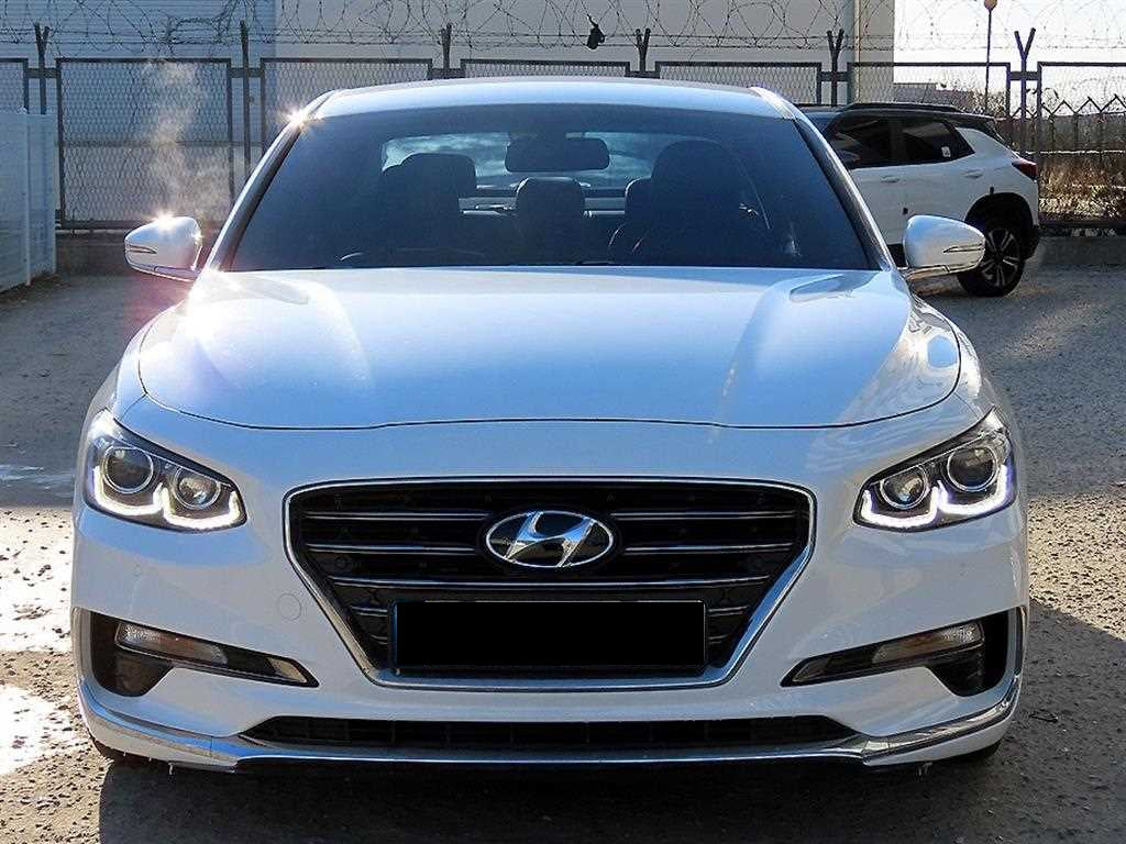 Hyundai Grandeur — photo 01
