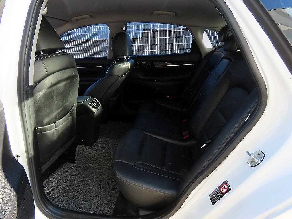 Hyundai Grandeur — photo 06