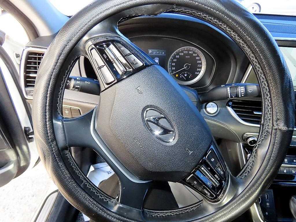 Hyundai Grandeur — photo 08