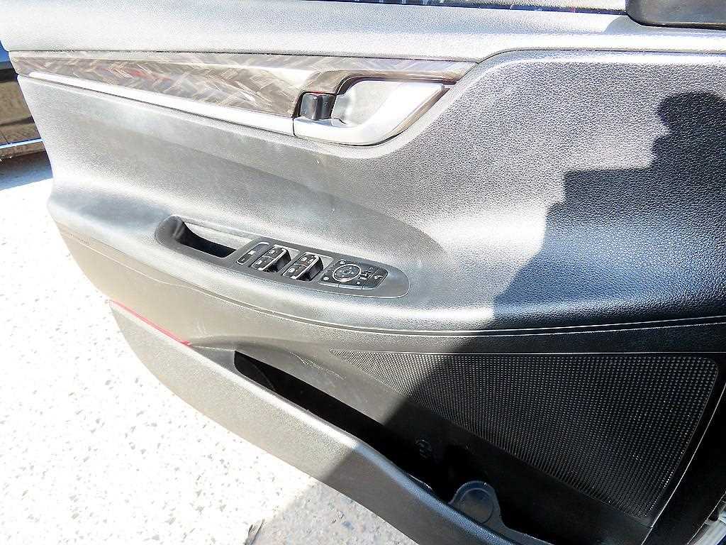 Hyundai Grandeur — photo 11