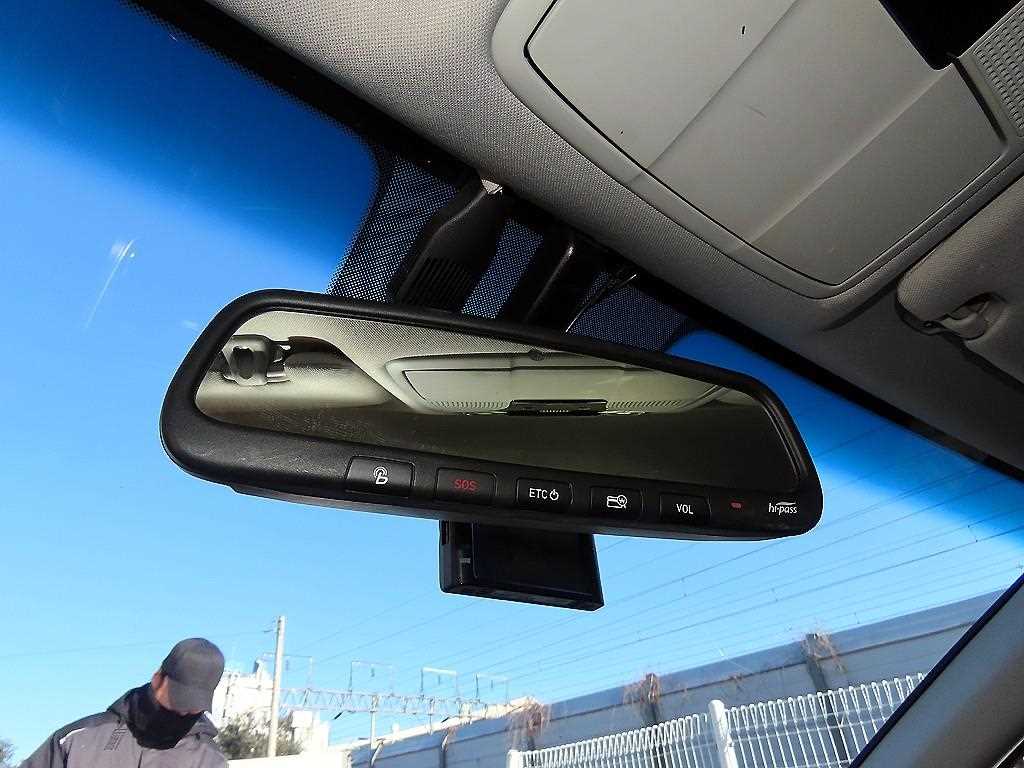 Hyundai Grandeur — photo 16