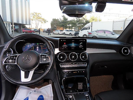 Mercedes-Benz GLC-Class — photo 07