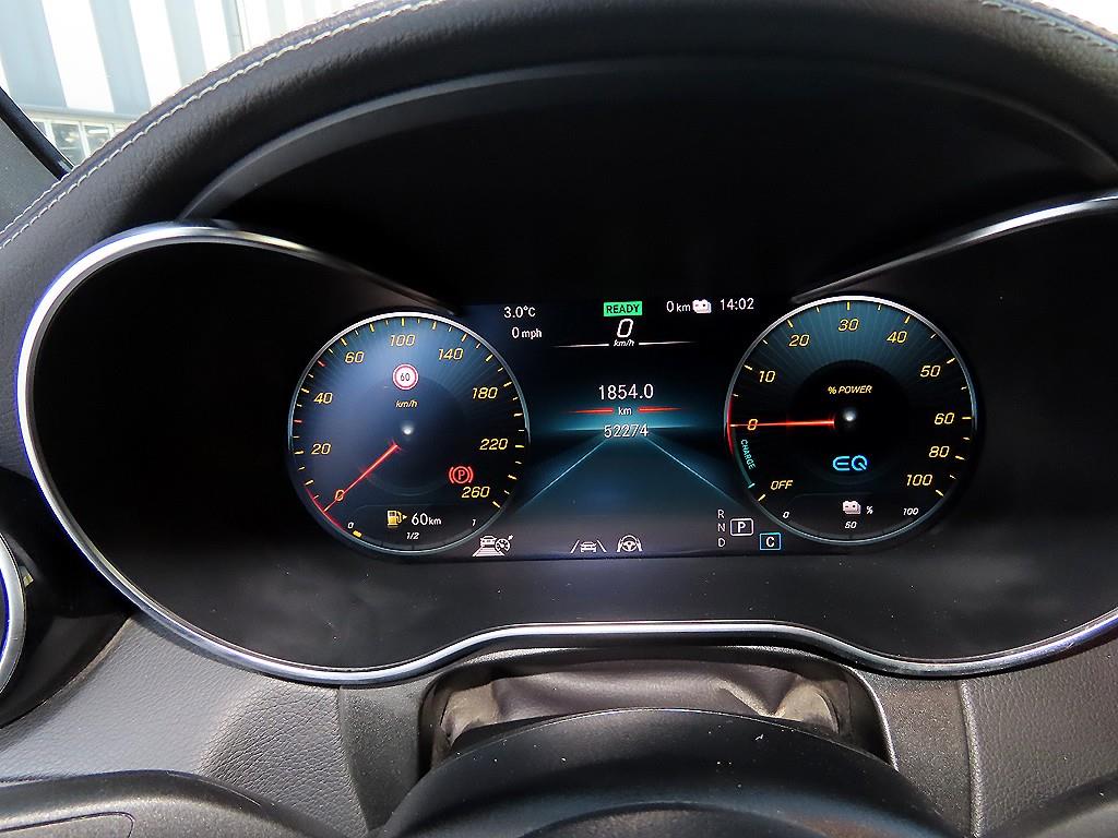 Mercedes-Benz GLC-Class — photo 09