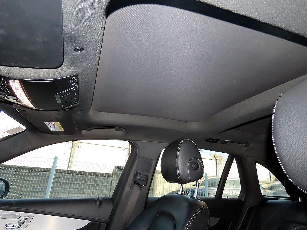 Mercedes-Benz GLC-Class — photo 17