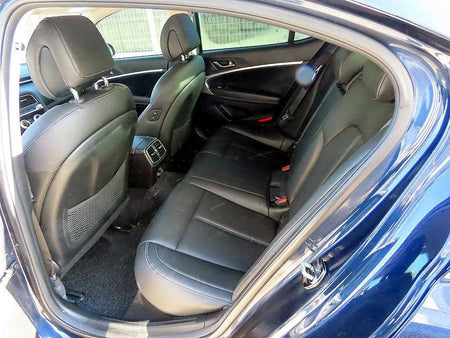 Genesis G70 — photo 06