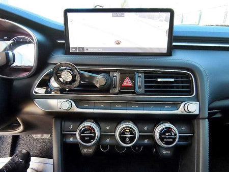 Genesis G70 — photo 13