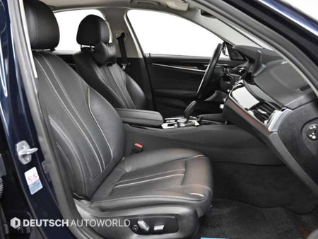 BMW 5-Series — photo 10