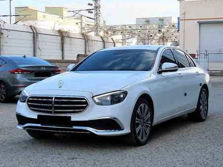 Mercedes-Benz E-Class — photo 02