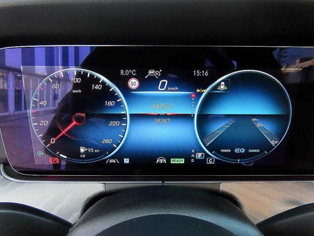 Mercedes-Benz E-Class — photo 09